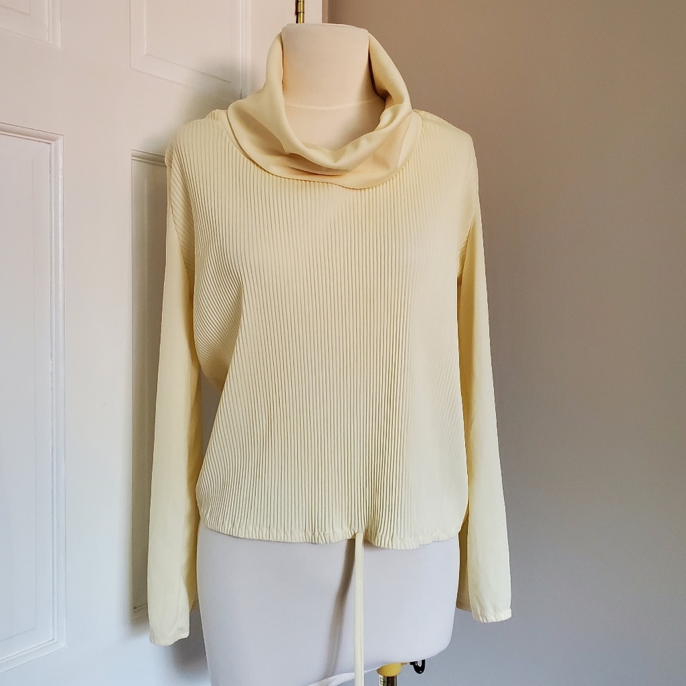vintage funnel cowl turtle neck blouse sweater top size small pleated